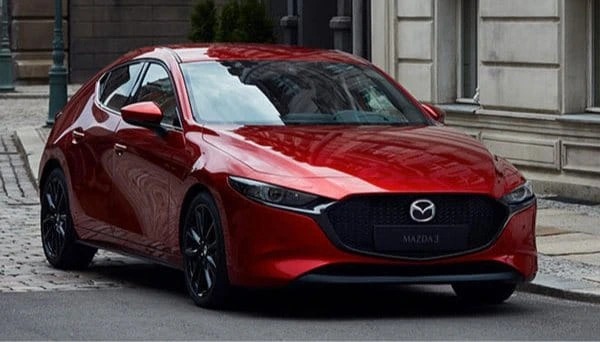 Mazda 3 Hatchback : Desain Elegan & Performa Dinamis
